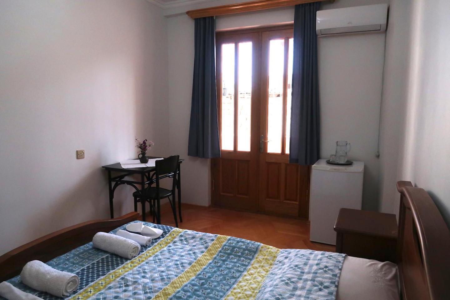 Guest House Merci Tbilisi Buitenkant foto