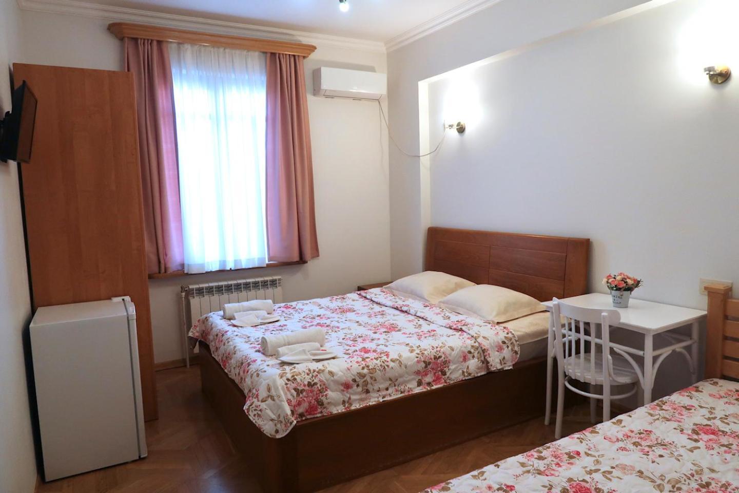 Guest House Merci Tbilisi Buitenkant foto